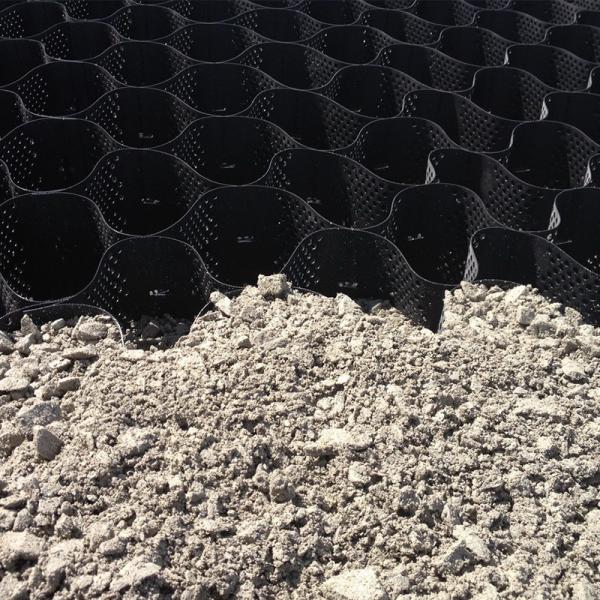 プラスチックジオセル 舗装グリッド 黒 HDPE ジオセル 柔らかい地下室強化用 砂石安定化器 道路建設用 ジオセル