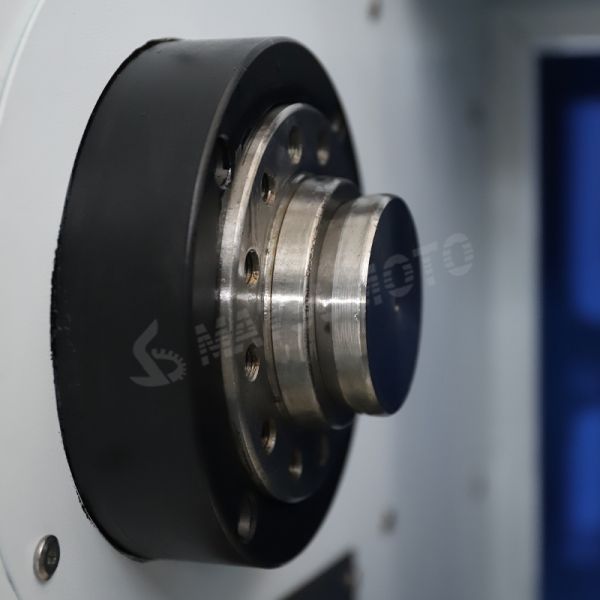 Small Ck0640 CNC Lathe Milling Machine Metal Process 4kw Double Guide Rail Design