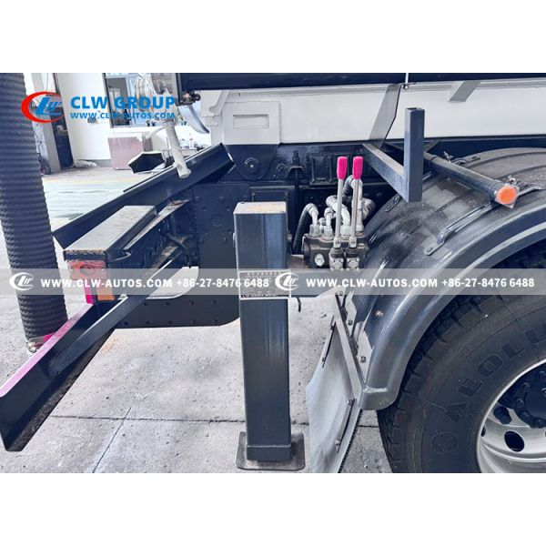 Dongfeng 6x4 Sand-Suction Truck with 12-15m³ Capacity, Cyclone Dust Collector & Two-Stage Overflow Protection