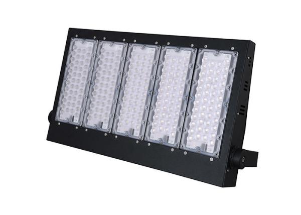 Novas luminárias de inundação de LED ao ar livre para quadra de ténis, estacionamento, etc.