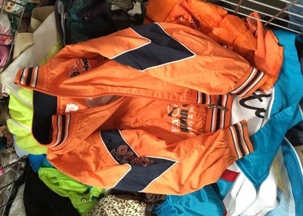 Mixed Size Used Children'S Clothing / Sorted Second Hand Clothes For Winter