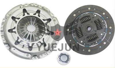 L'équipement est équipé d'un système de freinage de la taille suivante: