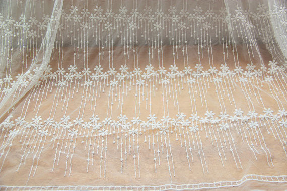 Ткань шнурка Тюль вышивки флористическая белая на одежда/шарф/занавес 51,18