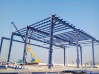 Fabrication sur mesure d'étagères métalliques de grande taille