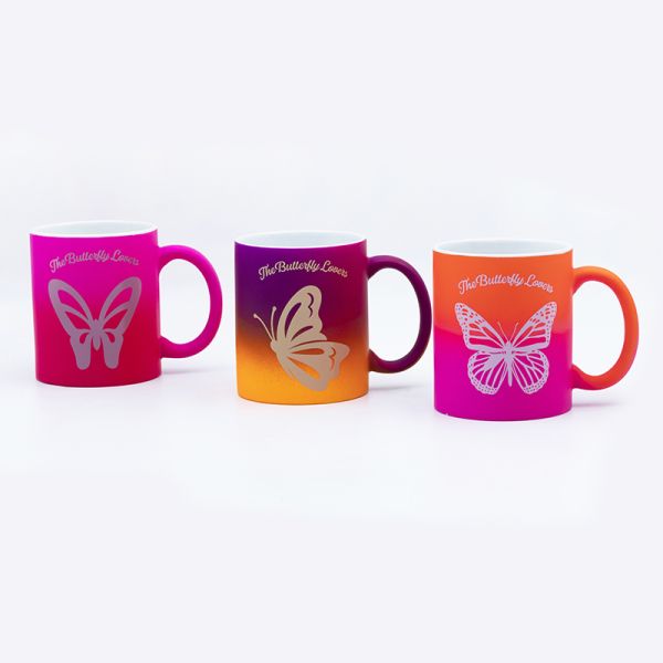 Souvenir 330ml two-tone coffee mug with decal fired and color spraying memorable for IP customer