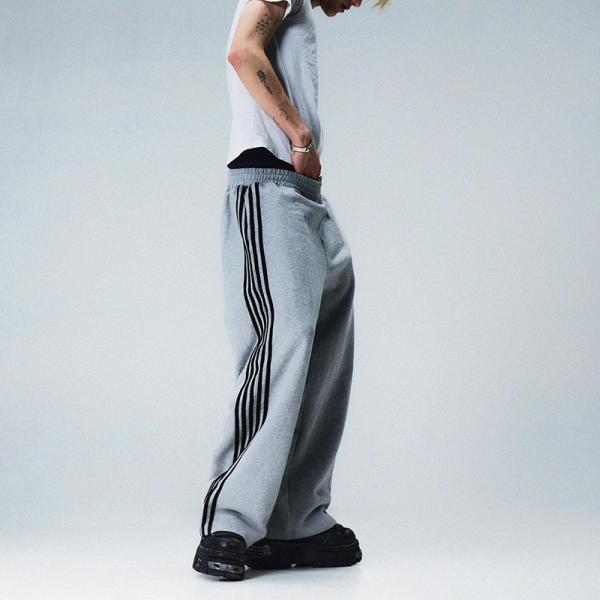 Fabricantes de prendas de vestir personalizados de alta calidad lavado en blanco con ácido apilado 100 algodón apilado sudaderos piernas rectas con rayas