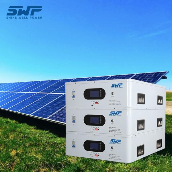 51.2V100Ah Sistema de bateria solar empilhável 100A Carregamento/Descarga de Corrente Armazenamento de Energia Bateria de lítio