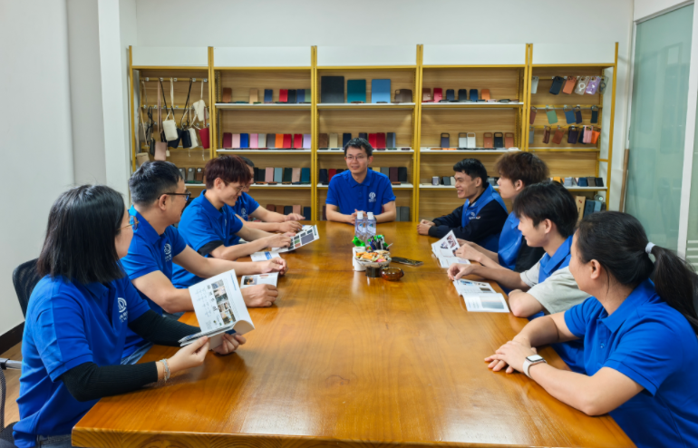 Slim Fit Magsafe Phone Case Impact Resistant Support Wireless Charging