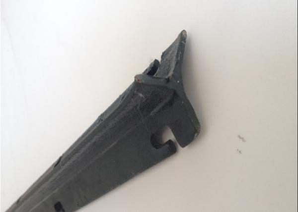 Clothing Store v beam security fencing Security Barrier