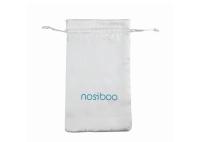 Le blanc a coloré les sacs de cordon mous de satin avec des ficelles coordonnées de traction de ruban