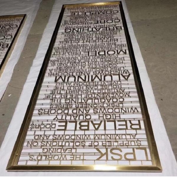 Divisor moderno da sala de visitas da separação da tela do metal da decoração da casa