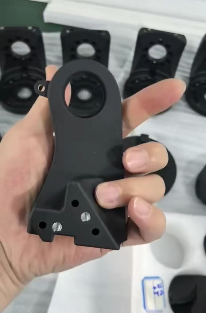 Precision CNC machining of precision robot structural components