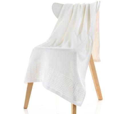 Highly Absorbent Customized Long Lasting Microfiber Towel For Professional Use