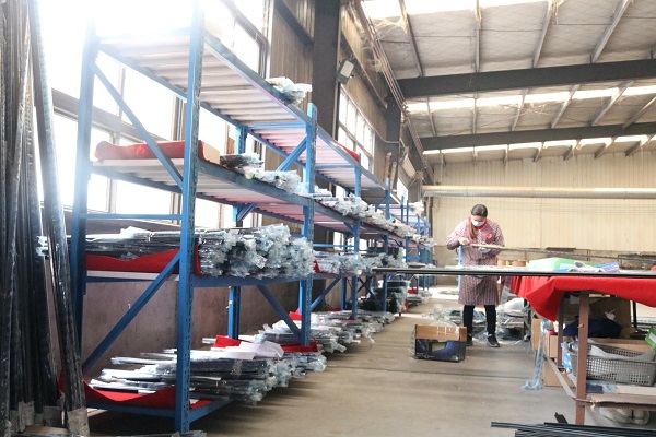 XinJun Factory New Design Wardrobe with Glass for Bedroom