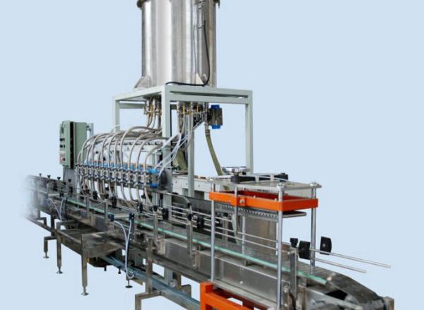 High Pressure 2KW Automatic Bottle Filling Machine For Fruit Juice Filling
