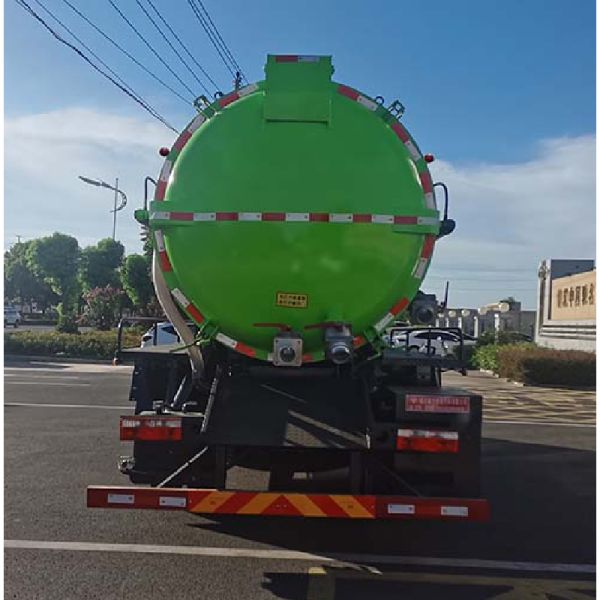 11000L Large Capacity Vacuum Sewage Suction Truck with EU-Standard Engine (336 hp) and 6mm Carbon Steel Tank