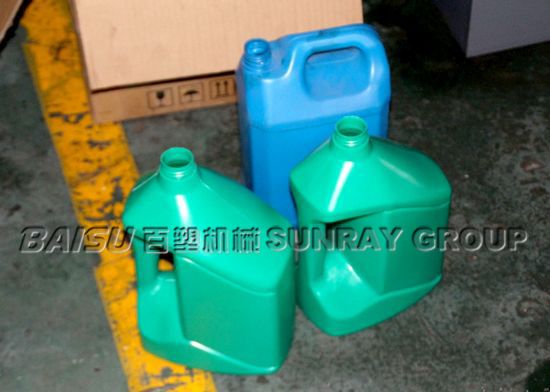 Single Head Plastic Can Making Machine , 30.5KW Hdpe Blow Molding Machine SRB70D-1