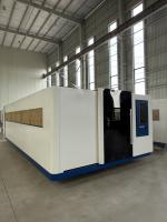 Machine à découper au laser les métaux de fabrication métallique avec couverture protectrice fermée et vitesse de coupe 0-40m/min