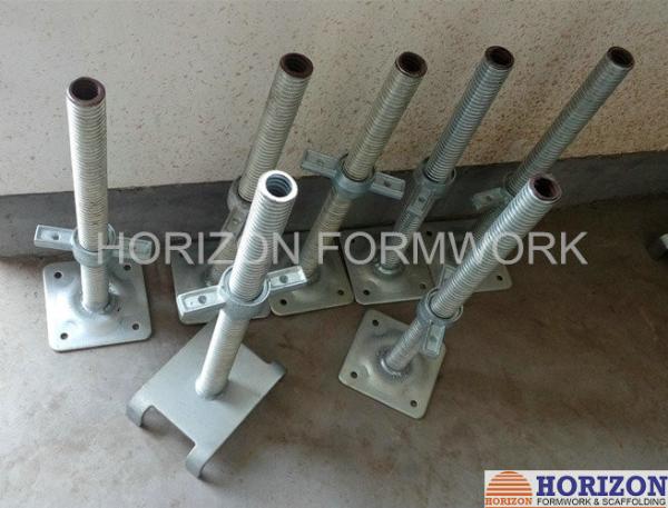 Q235 Steel Scaffold Screw Jack , Scaffolding Adjustable Base Jack Painted Surface