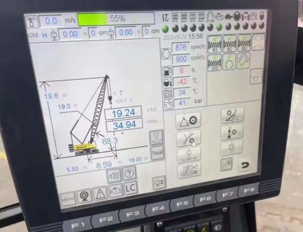 2019 SANY 90 Ton Crawler Crane SCC900A com motor ISUZU em boas condições de funcionamento