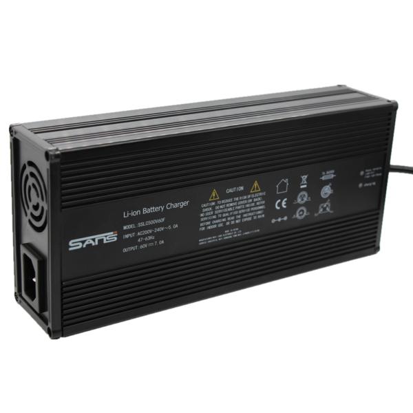 НА заряжателе батареи Li-иона 500W быстром 60V 7A Ebike предохранения от переключателя ПРОДАЖИ