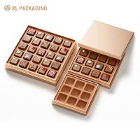Caja de embalaje de chocolate personalizado con tapa y esponja Insertar caja de regalo Kraft rígida