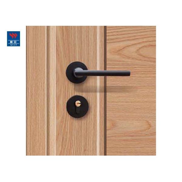 Двери водоустойчивого дружественного к Эко деревянного пластикового дизайна внутренние WPC Bathroom панели современного