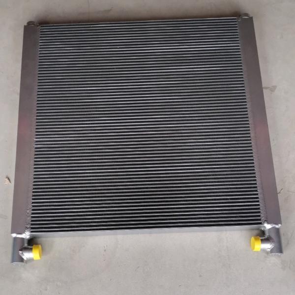 Assemblée de radiateur d'huile hydraulique de Hitachi EX330-3G /ZAX330