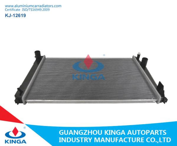 Brazing Cooling Toyota RAV4 Water Cooling Radiator / Auto Spare Parts