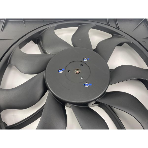 7E0121207C 7E0121205D High Power Auto Radiator Fan Assembly for Vw Multivan T5 T6 Electric fan