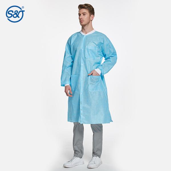 SMS Disposable Lab Coat Nonwoven Three Layers Knitted Collar and Cuffs Snap on Button Closure Three Pocktets Full Length