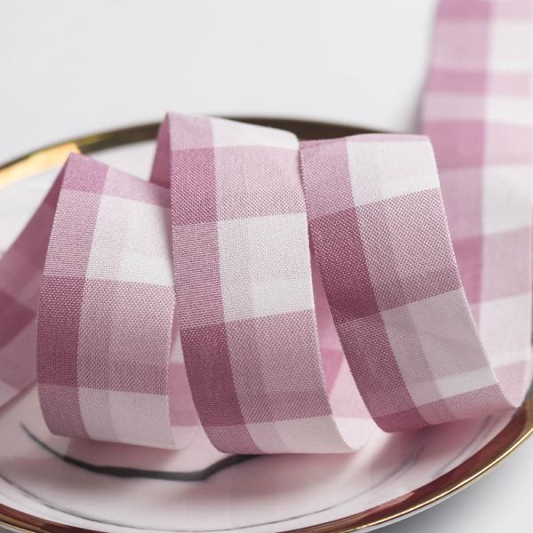 Чёрно-белая чекированная проволочная лента 7 мм-40 мм полиэстерная ленточная рулонка