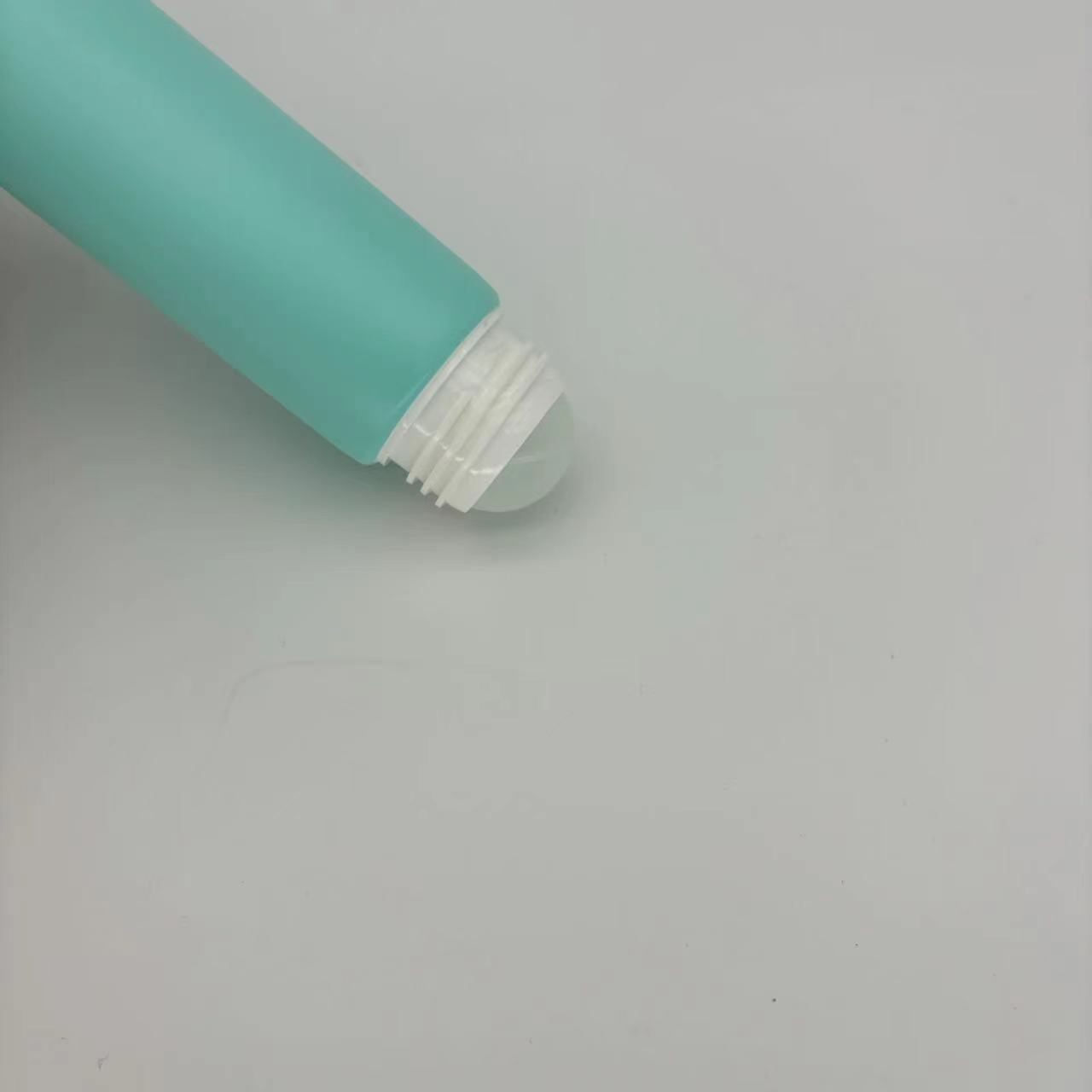 Wholesale Skincare Tube Packaging Remove Acne Roller Ball Cosmetic Tube