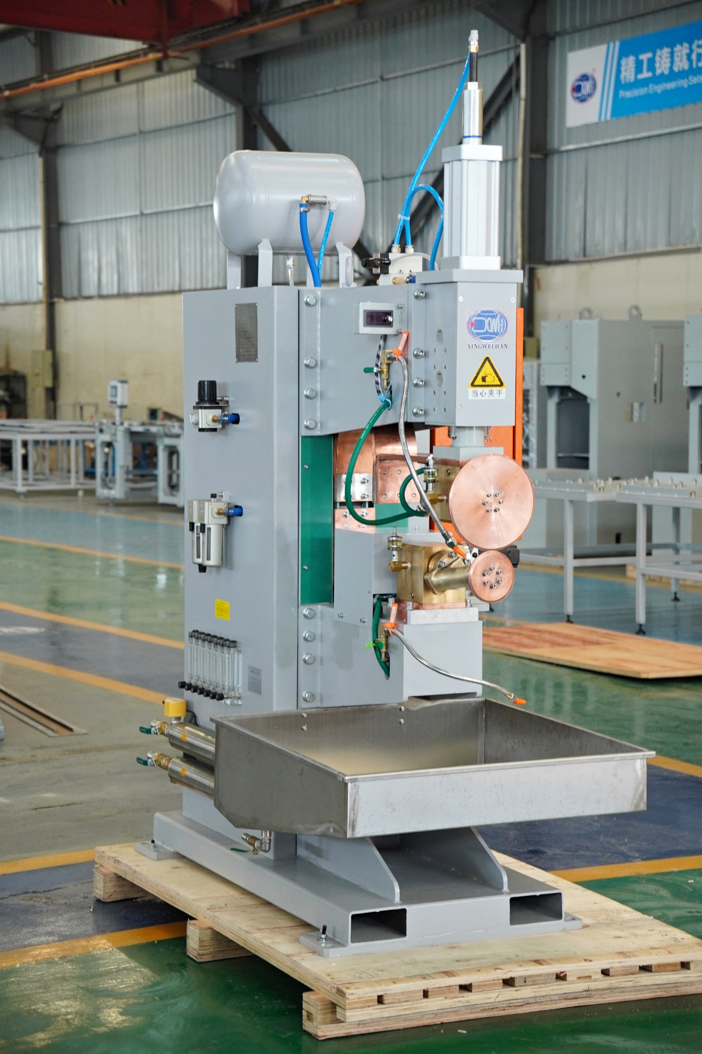 Stainless Steel Motor Roller Horizontal Continuous Pneumatic Rolling Pipe Elbow Duct Circular Seam Welding Machine