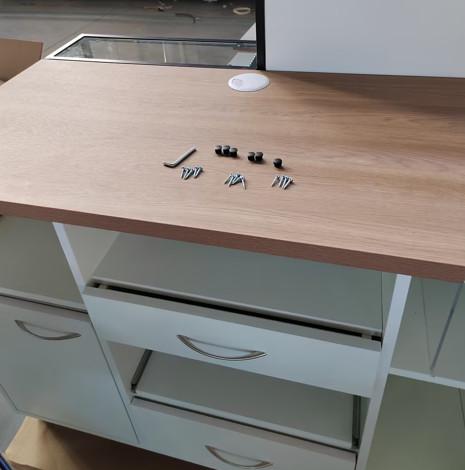 Adjustable Shelf Retail Counter Desk With Lockable Drawer For Checkout