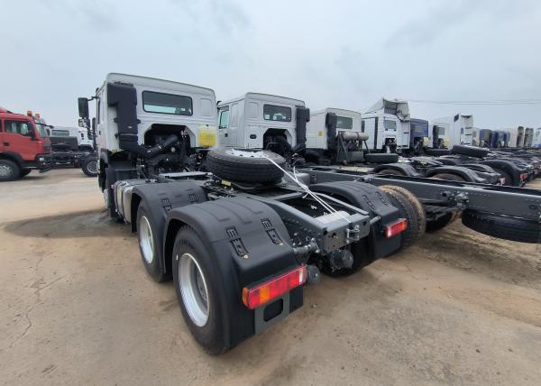 Sinotruk Howo Tractor Truck Lhd 10Wheels 400Hp 6 × 4 HW76 White