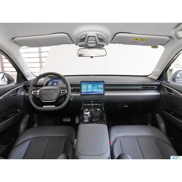 2024 Wuling Starlight 70km Standard Sedan Electric Ride-On Passenger Car Energy Vehicle