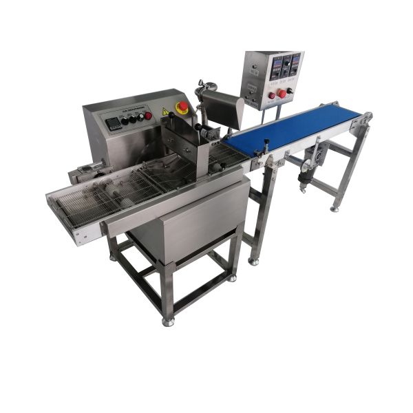 Stainless Steel 304 Chocolate Enrobing Machine with 220V Single Phase and Long Service Life