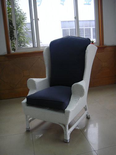 European Style Hand-Woven Outdoor Rattan Sofa Chair For Balcony