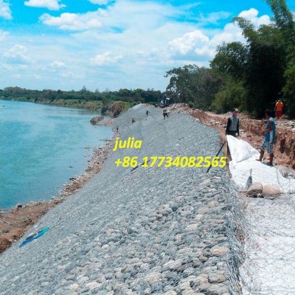 Hexagonal Wire Mesh Gabion Box 2.41mm 3.05mm 2x1x1 Meter Size Featuring Durable PVC Coating Designed For Riverbed Scour Prevention And Dam Protection Projects