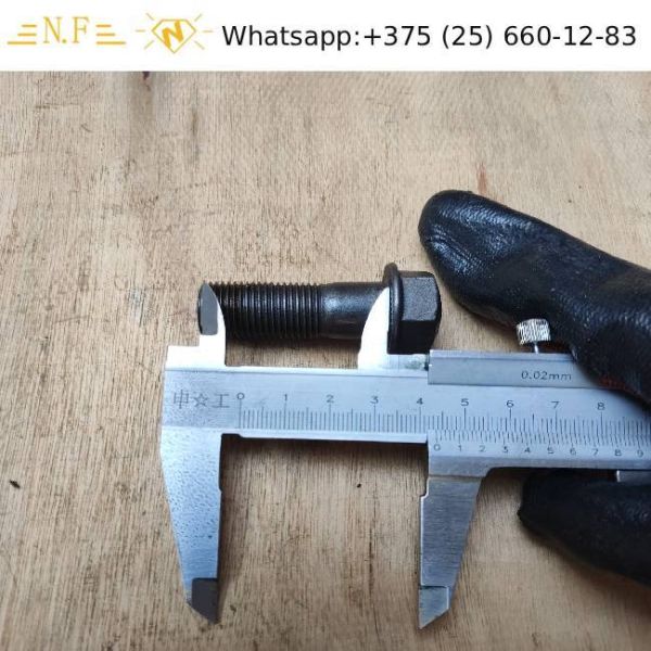 DIN Segment Bolt for Undercarriage Parts Sprocket 16x53 24mm