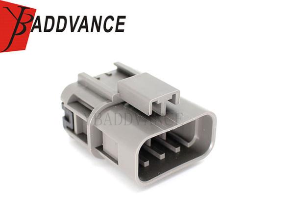 Type 8 logement masculin des véhicules à moteur 7122-1884-40 de W de prises électriques de Pin