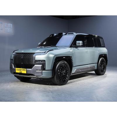 2023 New Yangwang U8 Flagship SUV 4x4 de tamanho completo 1197 hp 1000 KM Extensor de alcance Carros elétricos Veículos de energia nova REEV