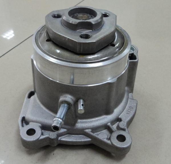 03F121004A Engine Parts Water Pump