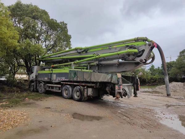 2020 Zoomillion 63m sur Benz Semi-séché type de béton à chaudière Services de soins après-vente approuvés