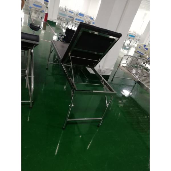 Черное кресло медицинского осмотра тюфяка, кровать рассмотрения больницы регулируемая