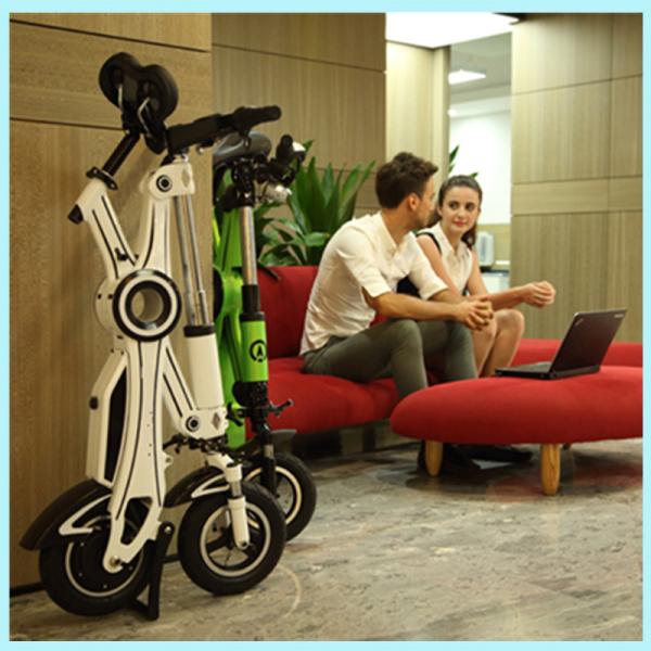 36v 250w Folding Travel Scooter 20km / H Electric Foldable Scooter