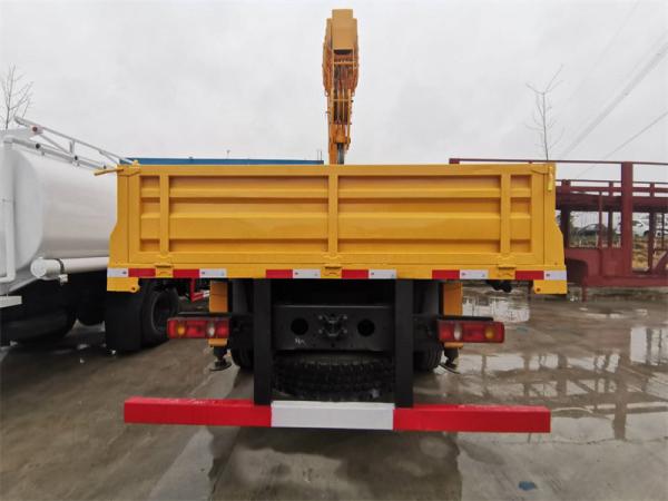 Dongfeng 190hp caminhão de motor montado guindaste 8 toneladas caminhão de guindaste para transporte