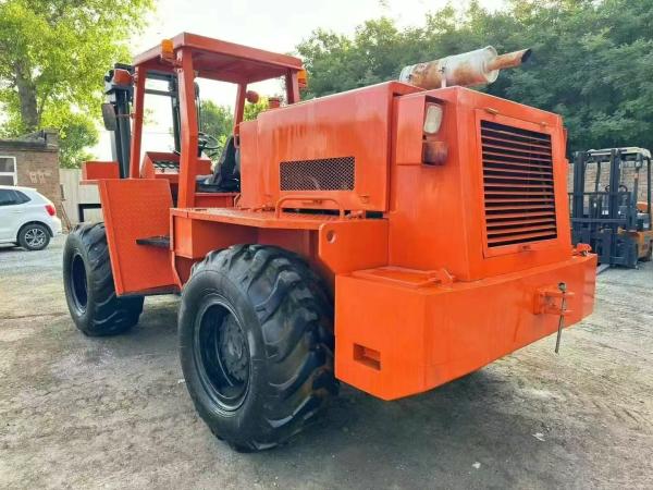 4 TON Used All Terrain Forklift Rough Terrain Lift Trucks For Engineering