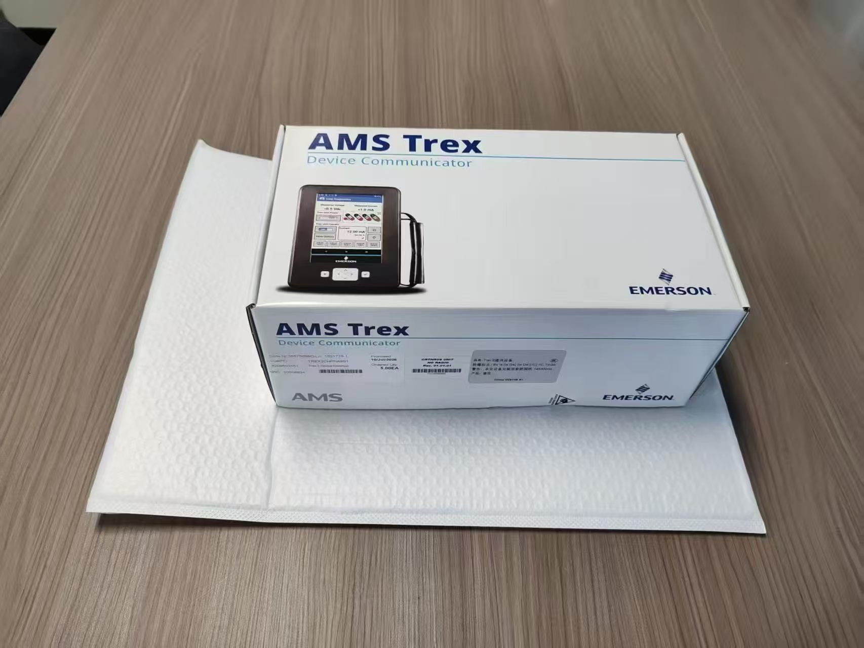 AMS Trex Device Communicatorwith embedded Bluetooth connectivity TREX2 L H P KL